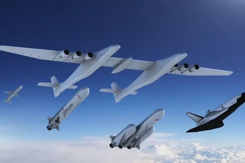Stratolaunch Roc nổi bật với thiết kế hai thân và sải cánh lớn nhất trong lịch sử hàng không.